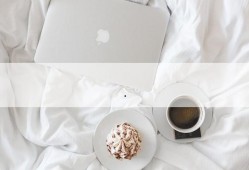 狗狗管闲事吃瓜