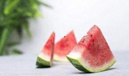 梦见自己摘大瓜吃,揭秘摘大瓜吃的神秘寓意