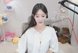 yy吃瓜芮甜甜,揭秘网红背后的甜蜜生活