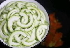 白瓜吃的长胖么,白瓜食用影响体重解析