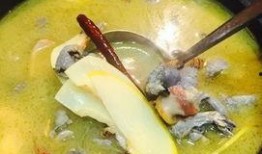 冰水吃酸瓜,夏日消暑新体验