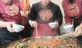 韩城饭店老板吃瓜新闻,韩城饭店老板意外成为吃瓜群众焦点