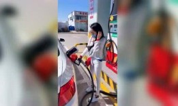 吃瓜抢前排,揭秘网络热门事件背后的抢前排现象