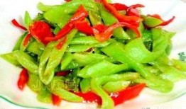 蛇瓜怎么做菜吃,家常菜谱中的绿色珍品